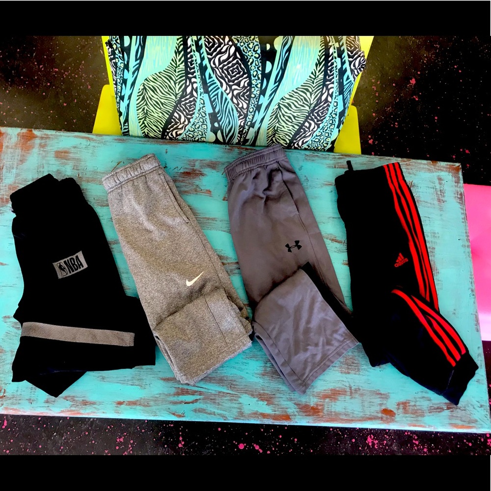 Boys Medium 10 / 12 Athletic Jogging Sweat Pants Nike UA Adidas NBA 10/12